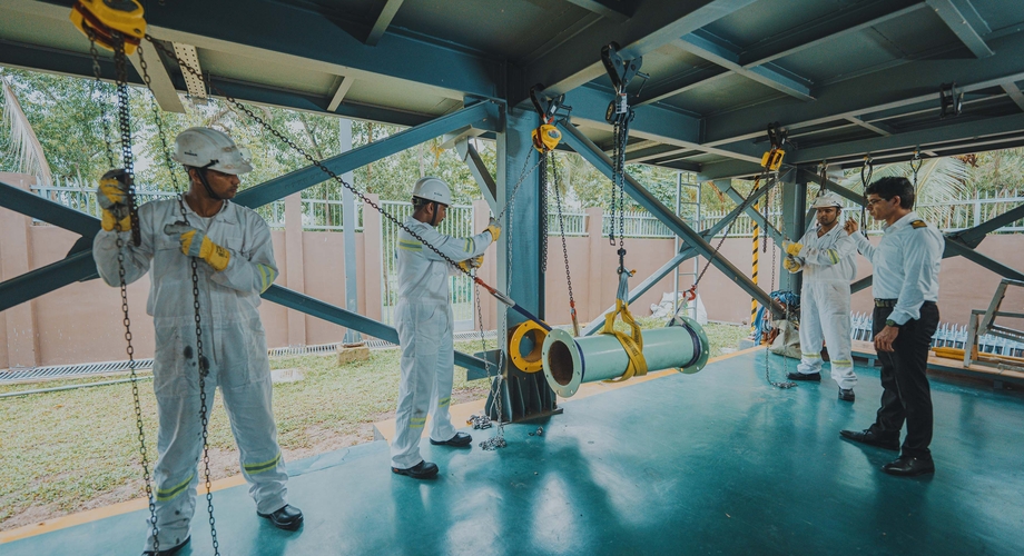 Lifting & Hoisting / Rigging and Slinging